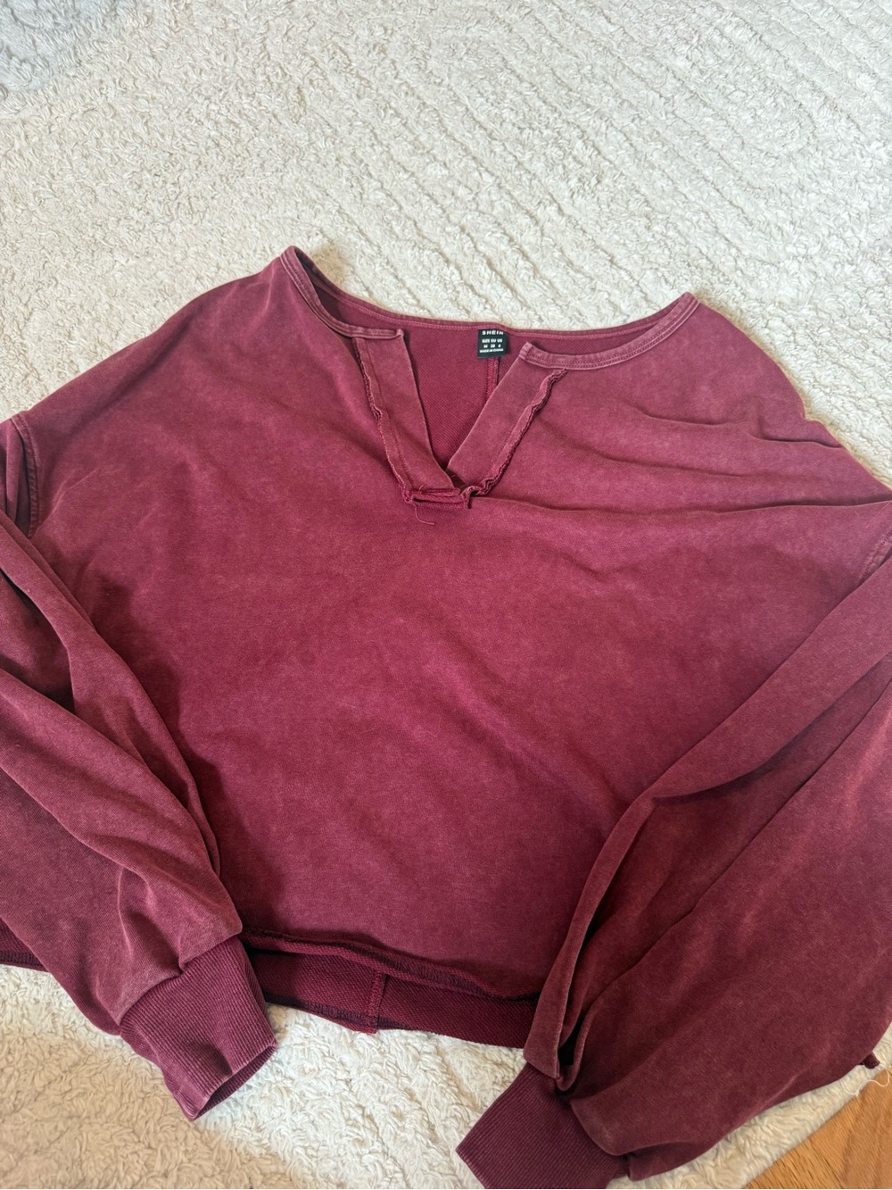 SHEIN Maroon V-Notch Pullover